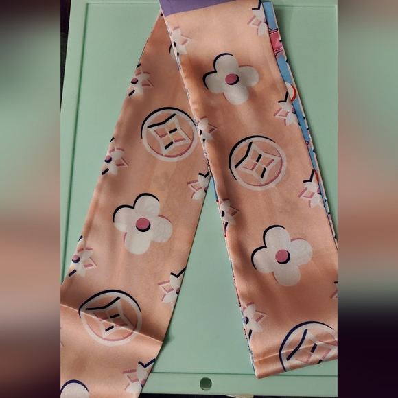 Accessory - Picture 3 of 3